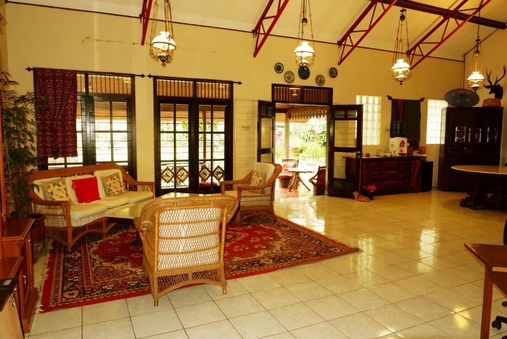 Hotel O Cemara's Homestay photo 4