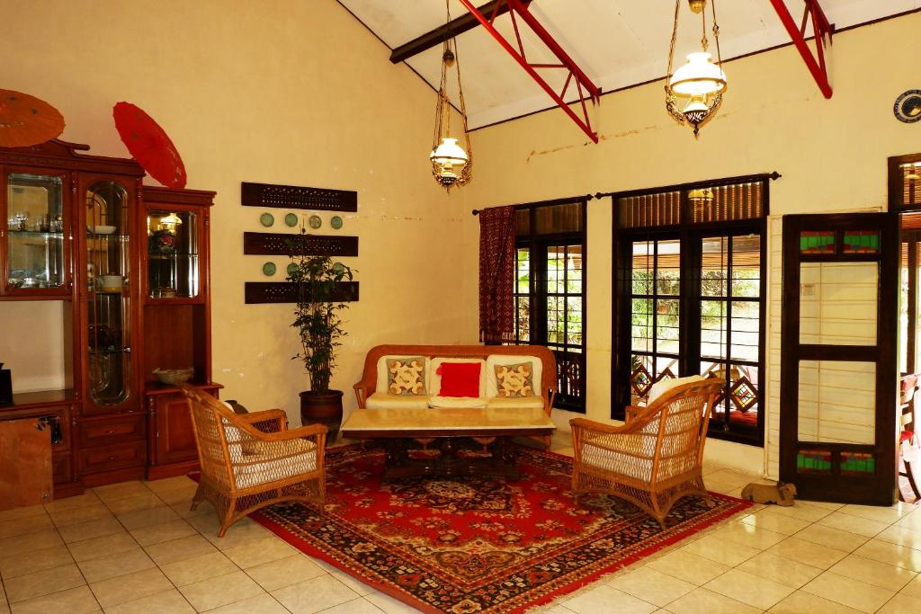 Hotel O Cemara's Homestay photo 2