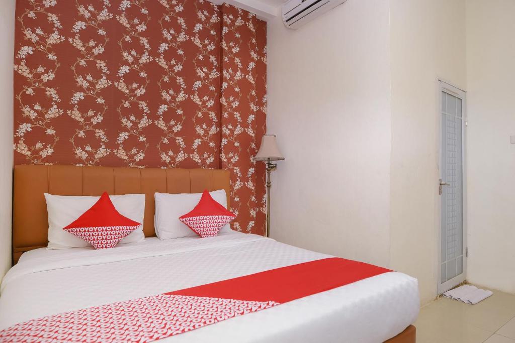 Capital O 854 Ub Caisar Hotel photo 2