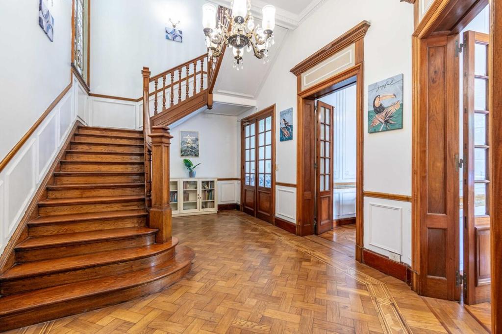 Luxury mansion in Recoleta - Jacuzzi - Sauna - 40 people photo 2