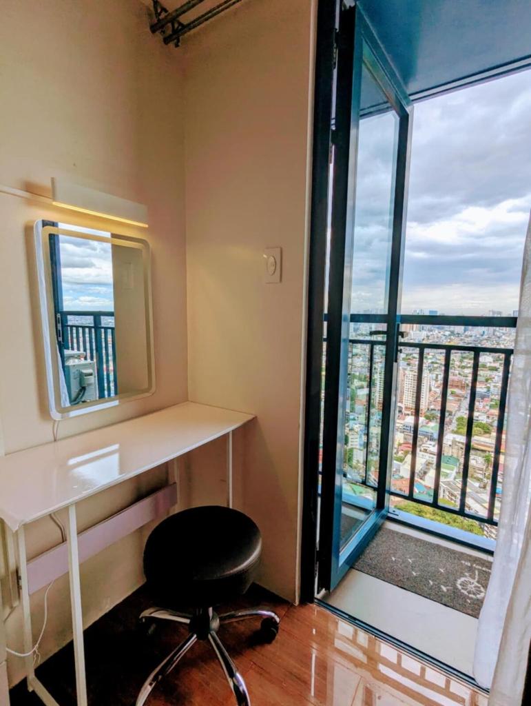 d'DEN at SMDC AIR Makati 1BR Bay view