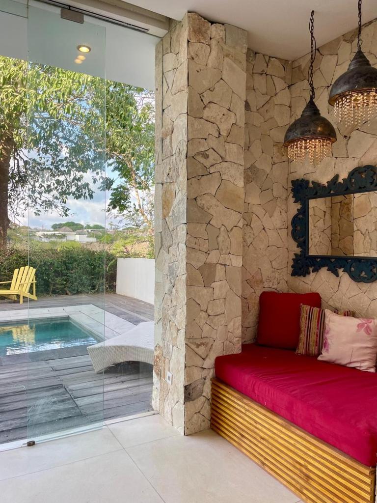Spacious 2-Bedroom Villa with 850sqm of Stylish space photo 3
