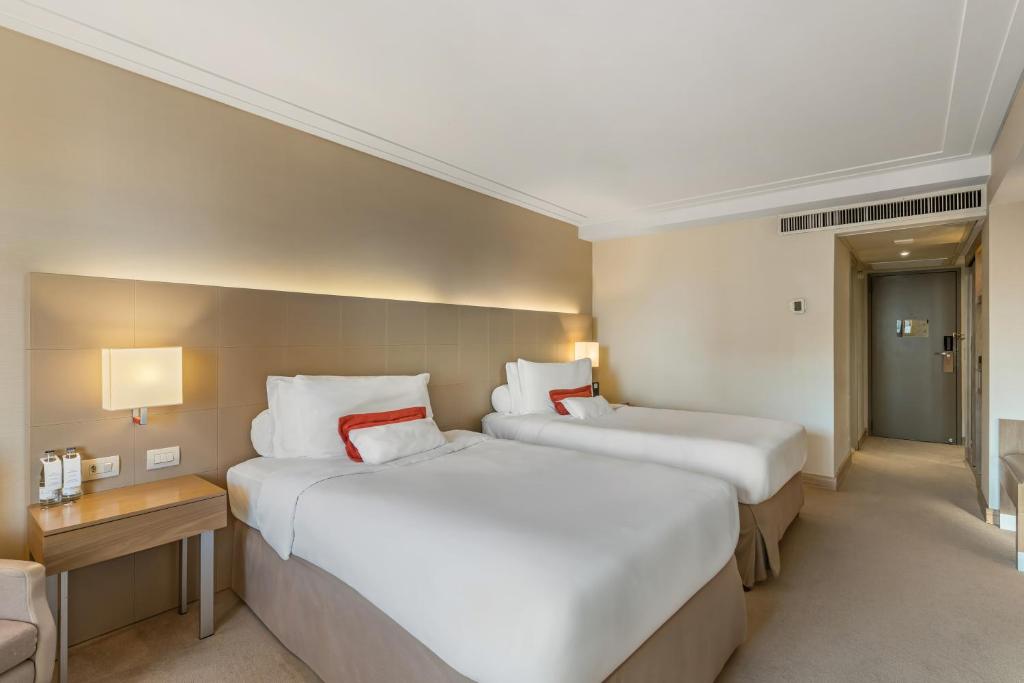 InterContinental Hotels SAO PAULO - Tap to explore photos