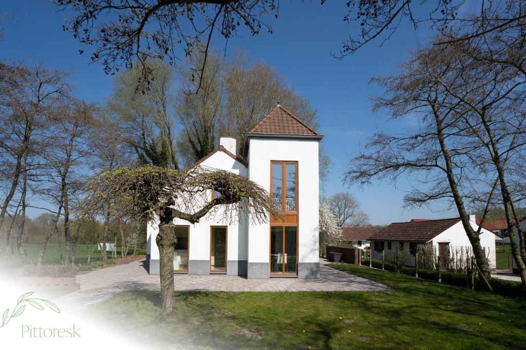 PITTORESK, unieke vakantiewoning in Westouter photo 4