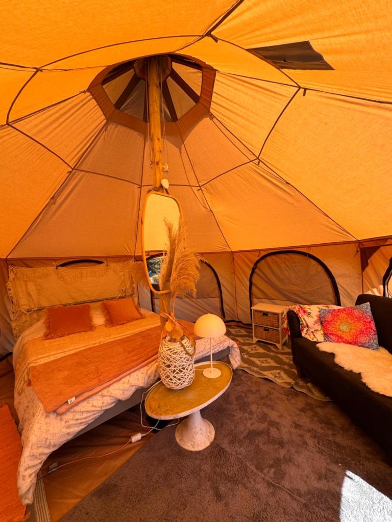 Witte Merel Glamping photo 4