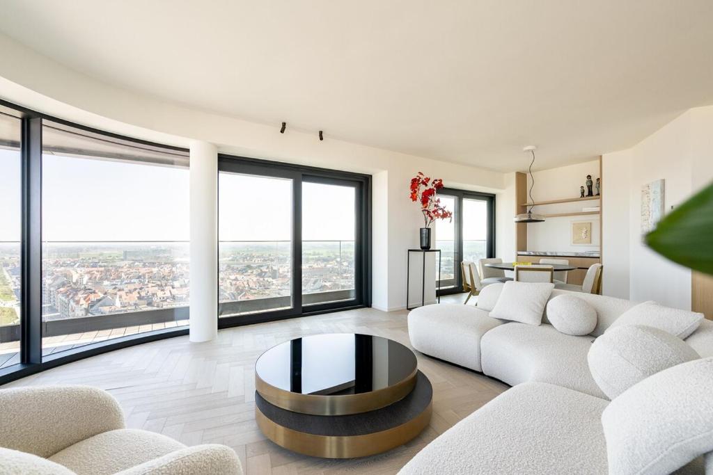Unique penthouse with sublime sea views photo 2