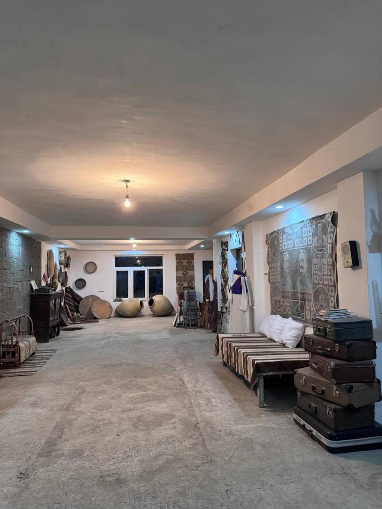 crossroads guesthouse photo 2
