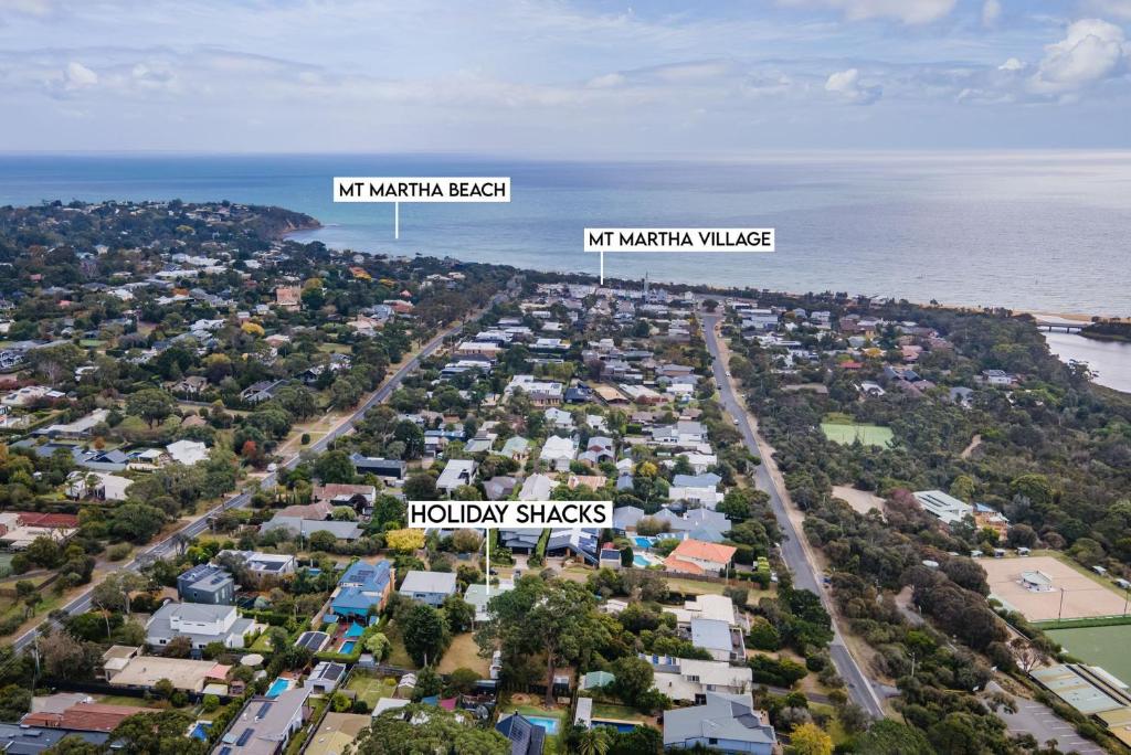 Kaya Beach House - Chic Pet friendly with Ocean Views photo 2