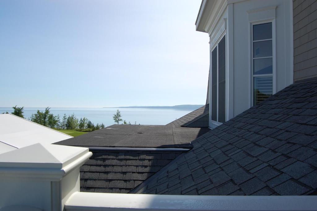 The Inn at Cobble Beach photo 1