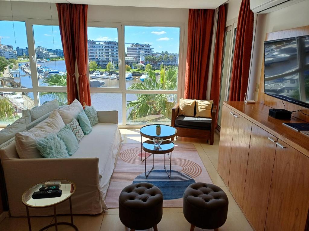 Apart , DEPARTAMENTO CONDOMINIO BAHIA GRANDE NORDELTA CON BALCÓN Y VISTA A LA Bahia photo 4