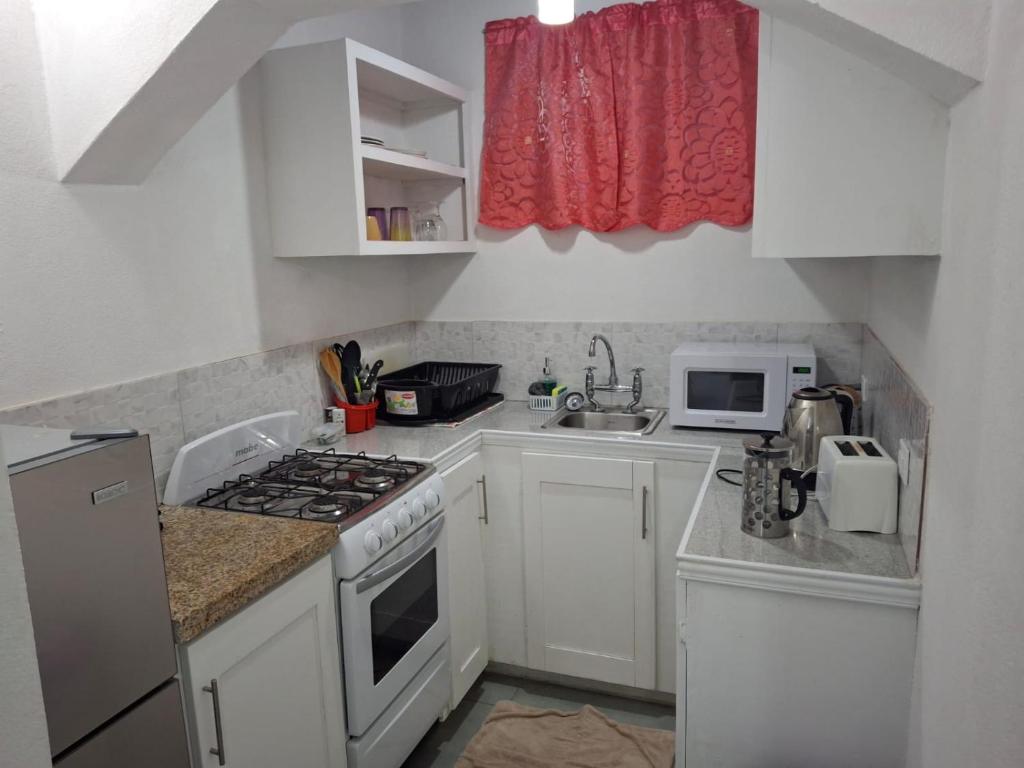 BLR Villas Dover Beach photo 3