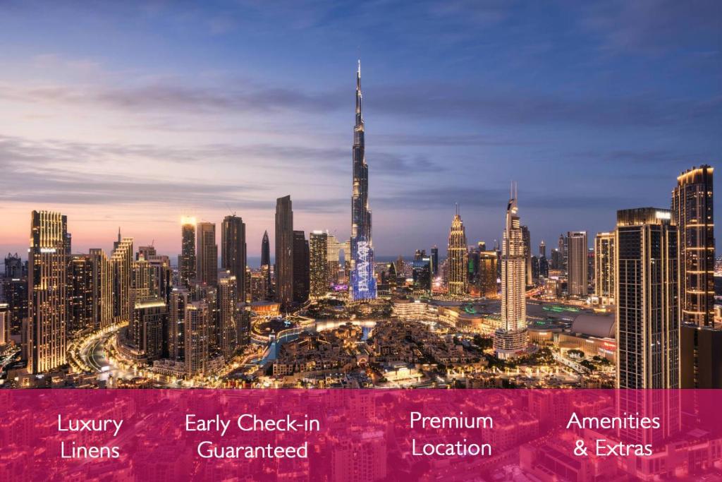 2 Bedrooms with Iconic Burj Khalifa Views Stay