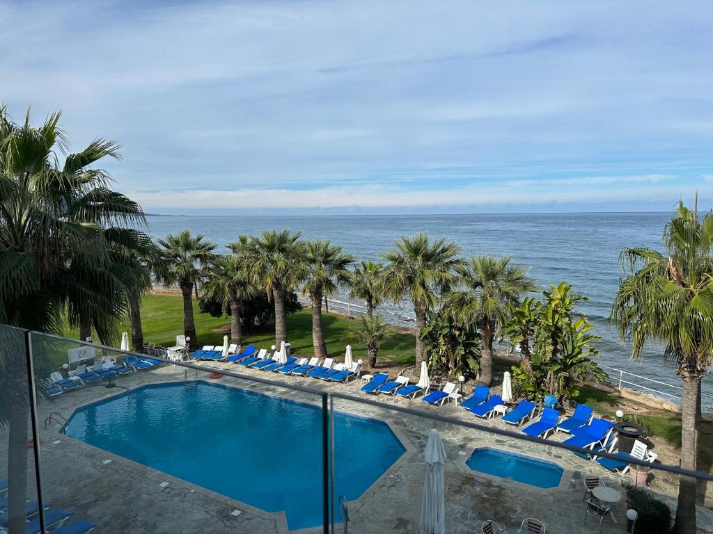 Souli Beach Hotel - Tap to explore photos