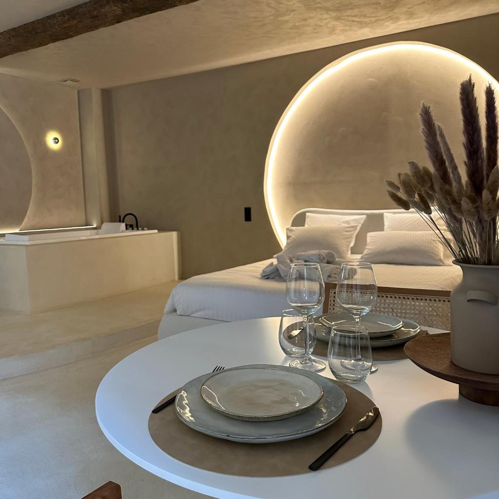 Suite SPA prive by Collection AURA - Charleville-Mezieres a deux pas de la Place Ducale, Ardennes