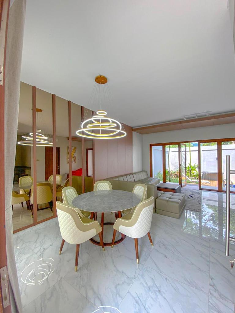 Lavanda Villas Puncak photo 1