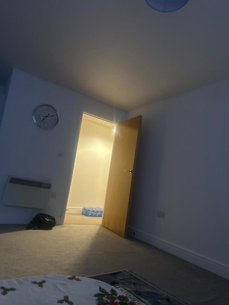 Flat photo 2