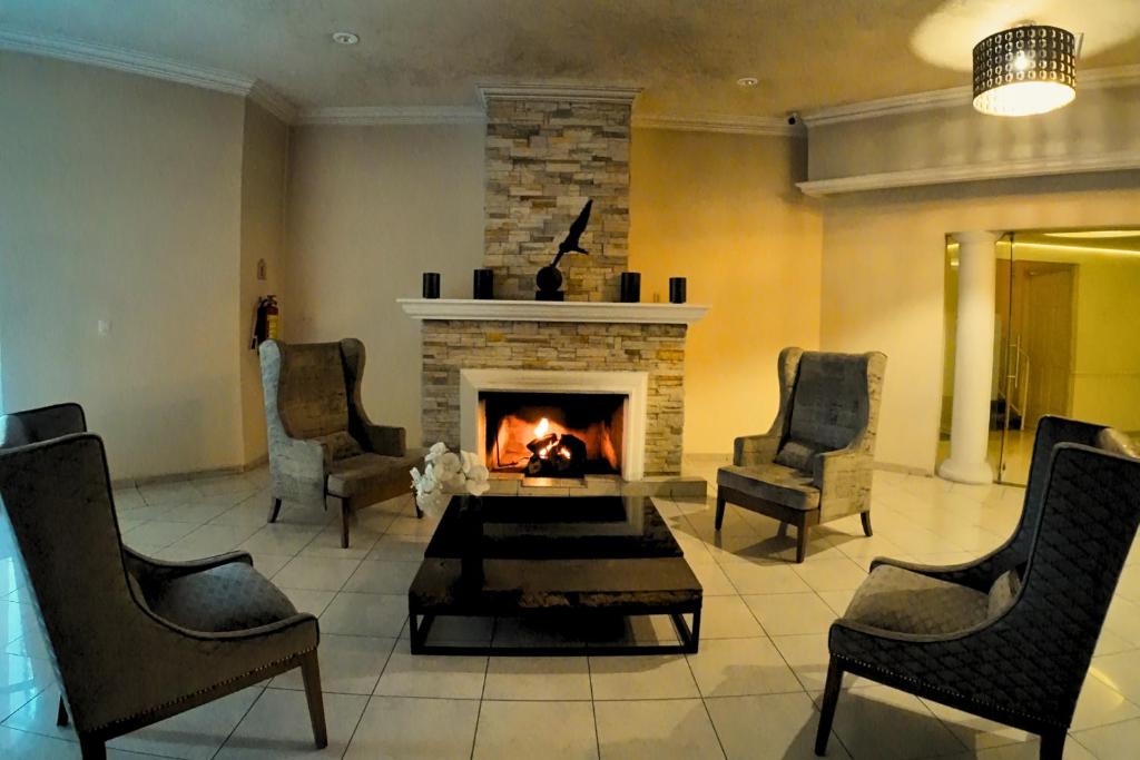 Hotel Real del Bosque Golf and Spa - Tap to explore photos