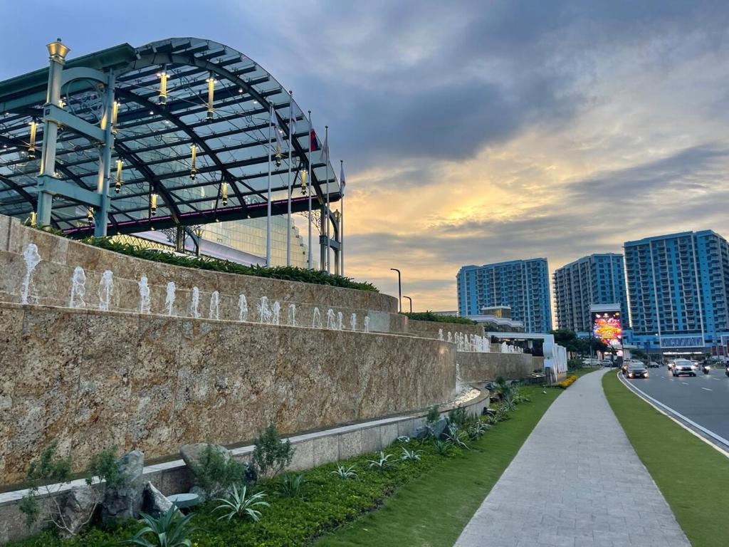 Lovely 1BR near Solaire, Okada I 5mins to Airport