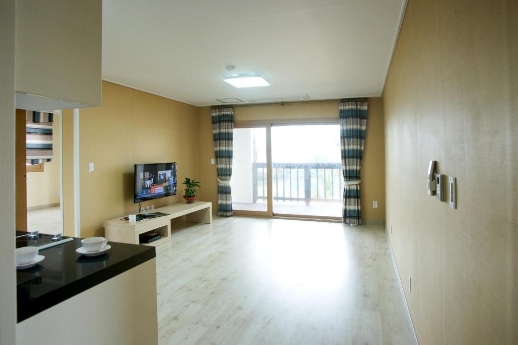 Oceantree House Room Type - Family Room