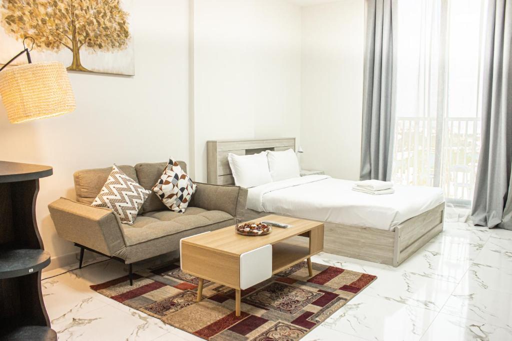 Hala Holiday Homes- Marina Residence, Al Hamra Village photo 2