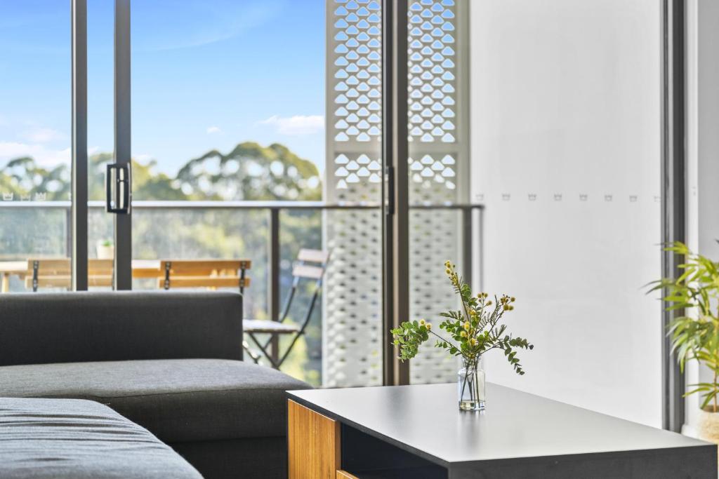 Castle Hill Modern 2BR Apartment photo 3