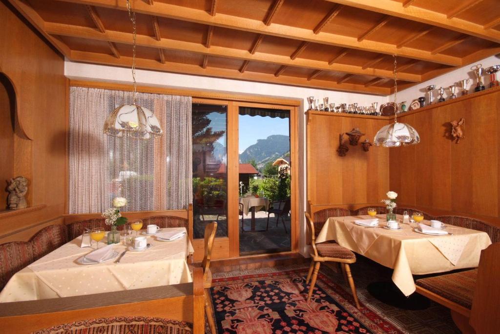 Hotel Garni Maximilian photo 3