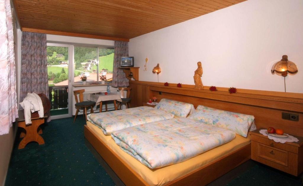 Hotel Garni Maximilian photo 1