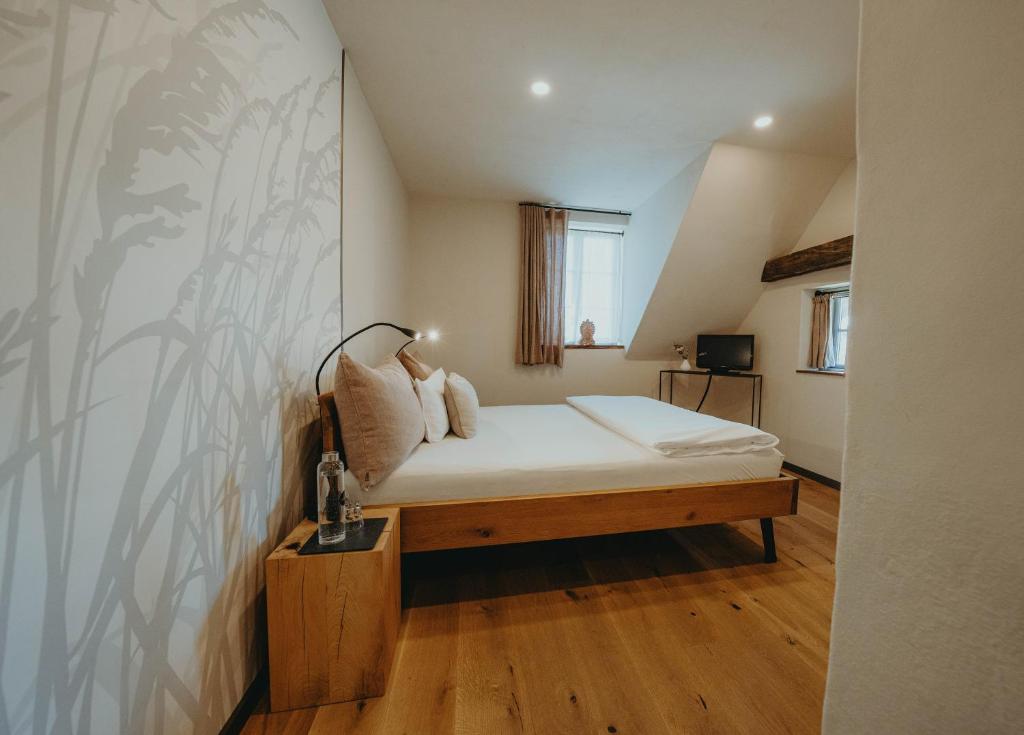 Biohotel WildLand Natural Resort - Tap to explore photos