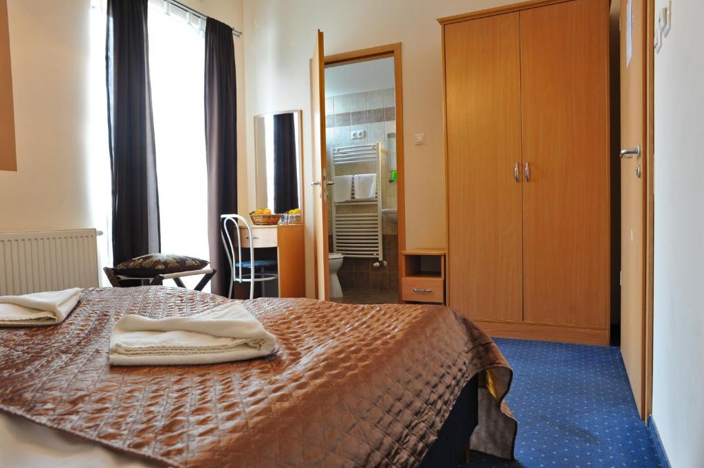 Двухместный (Стандартный двухместный номер с 1 кроватью), Hotel Papillon