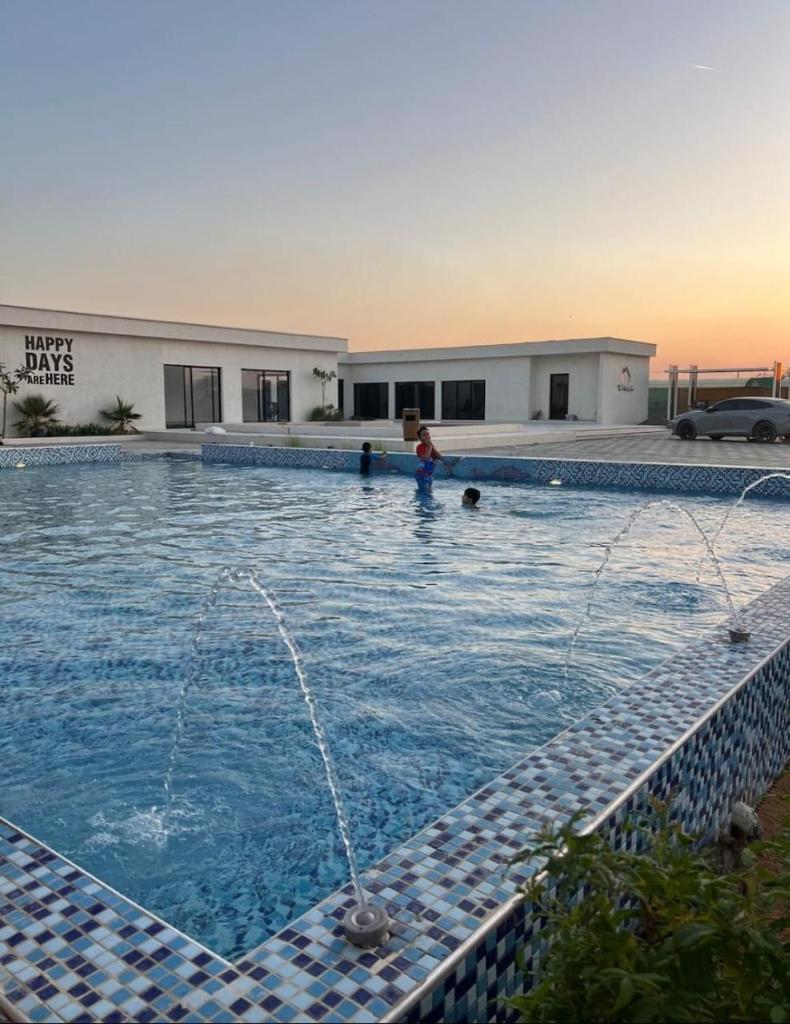 La Granja de Zenón with pool near Sharjah Al Dhaid