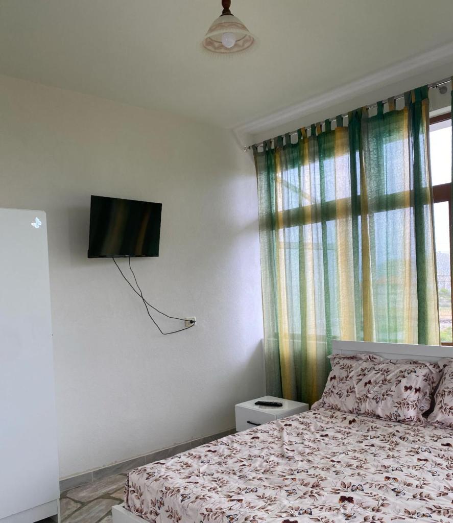 Mert Jaçellari Guesthouse photo 4