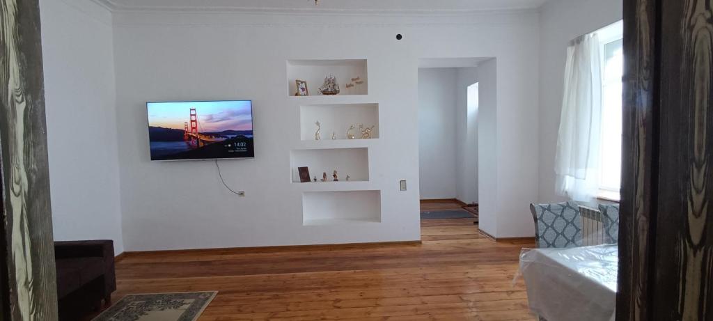 Ganja house photo 3