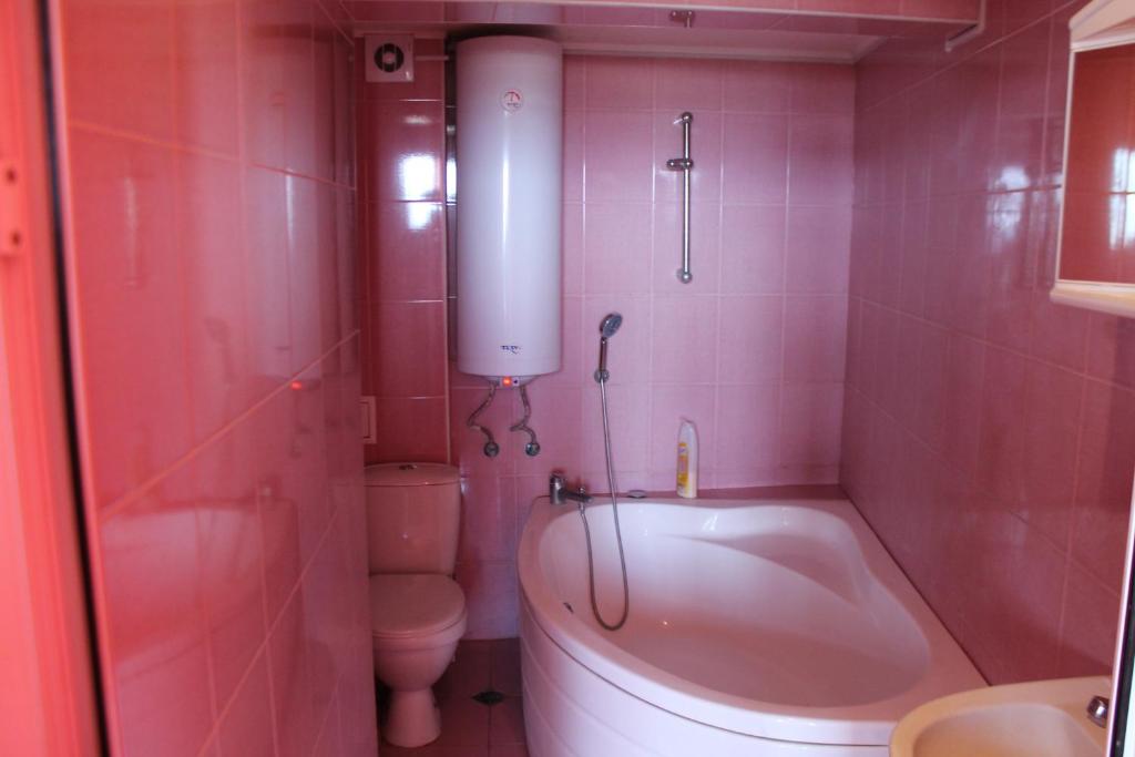 Двухместный (Двухместный номер Делюкс с 1 кроватью и балконом), Family Hotel Ludo