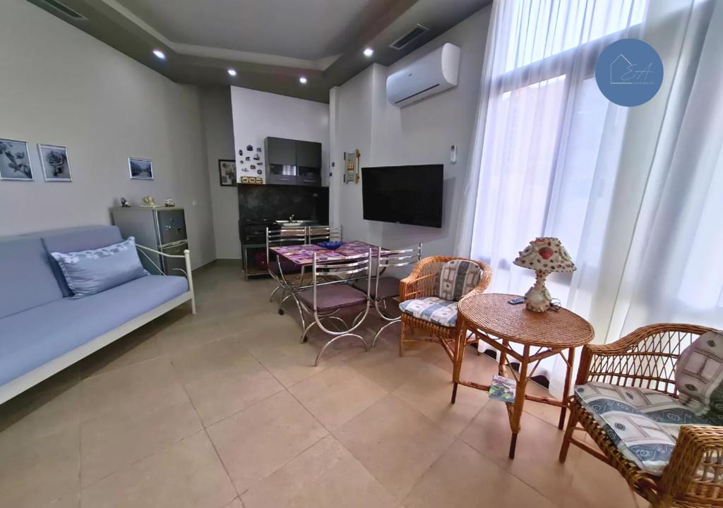 EA Apartments photo 3