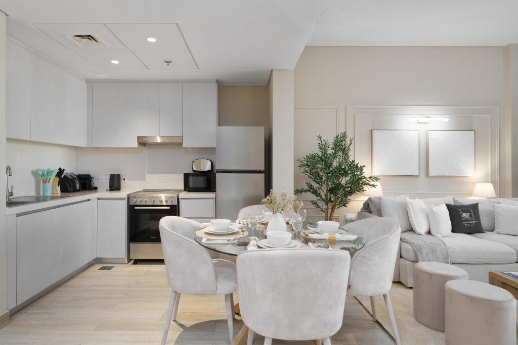 Maison Privee - Exquisite Living with Scenic Canal Vws on Yas Island photo 4
