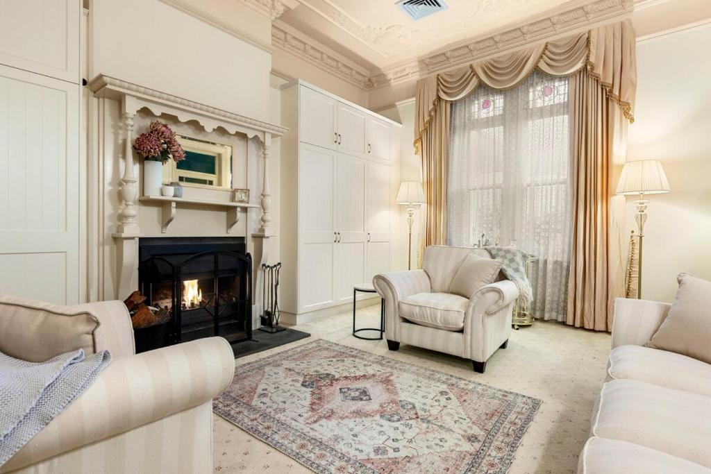 Washington Cottage