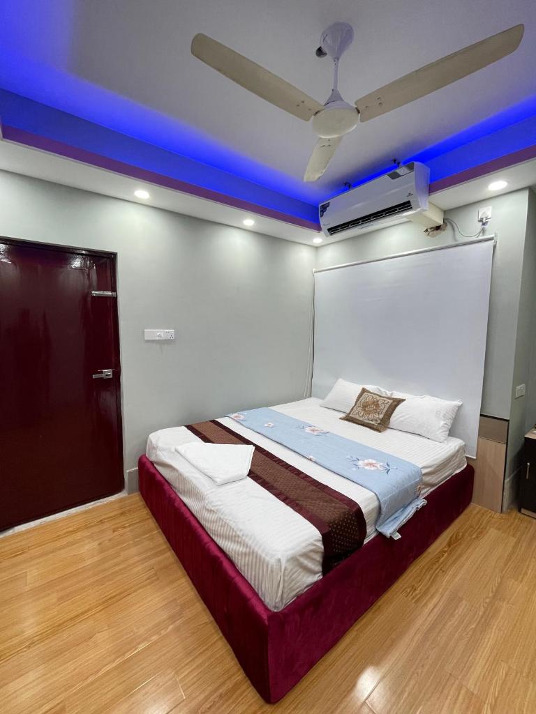 Hotel Family Inn near Airport Uttara, Dhaka photo 1