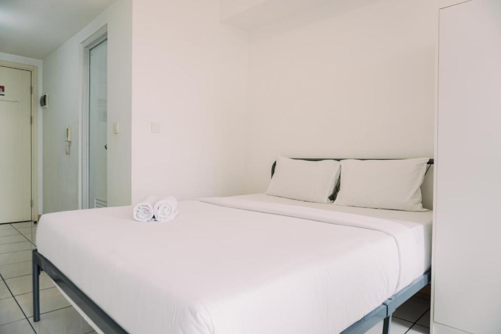 Gorgeous and Strategic Studio Apartment M-Town Residence By Travelio, Tangerang
