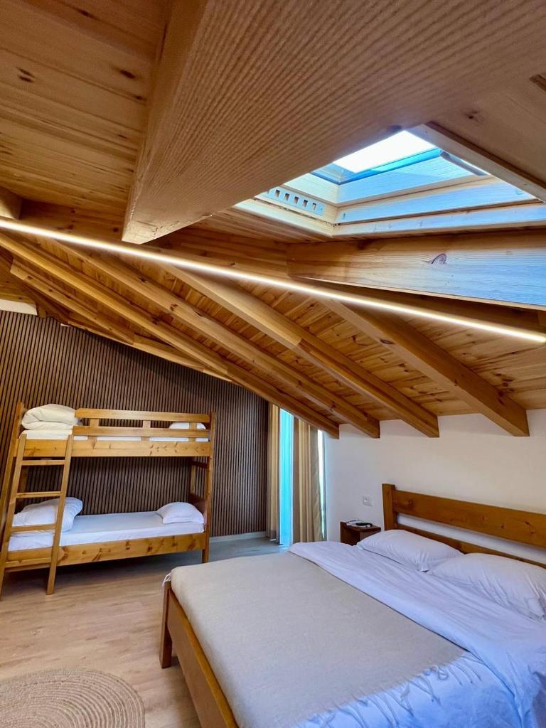 Tringa Guesthouse - Mrizi i Zanave photo 3