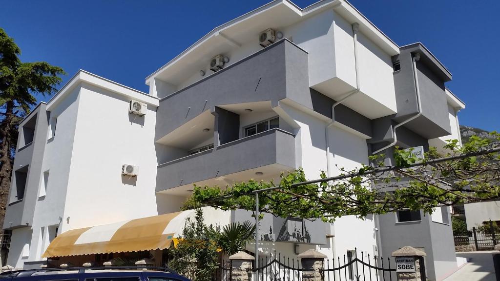 Apartments Kojic photo 3