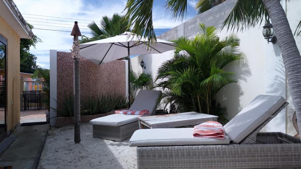 Earthy Island Casita 5 Min Drive Frm Mangel Halto