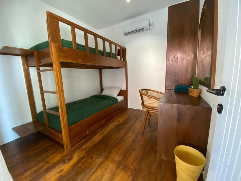 Cabana Surf and Stay Room Type - Standard Twin Room with Shared Bathroom