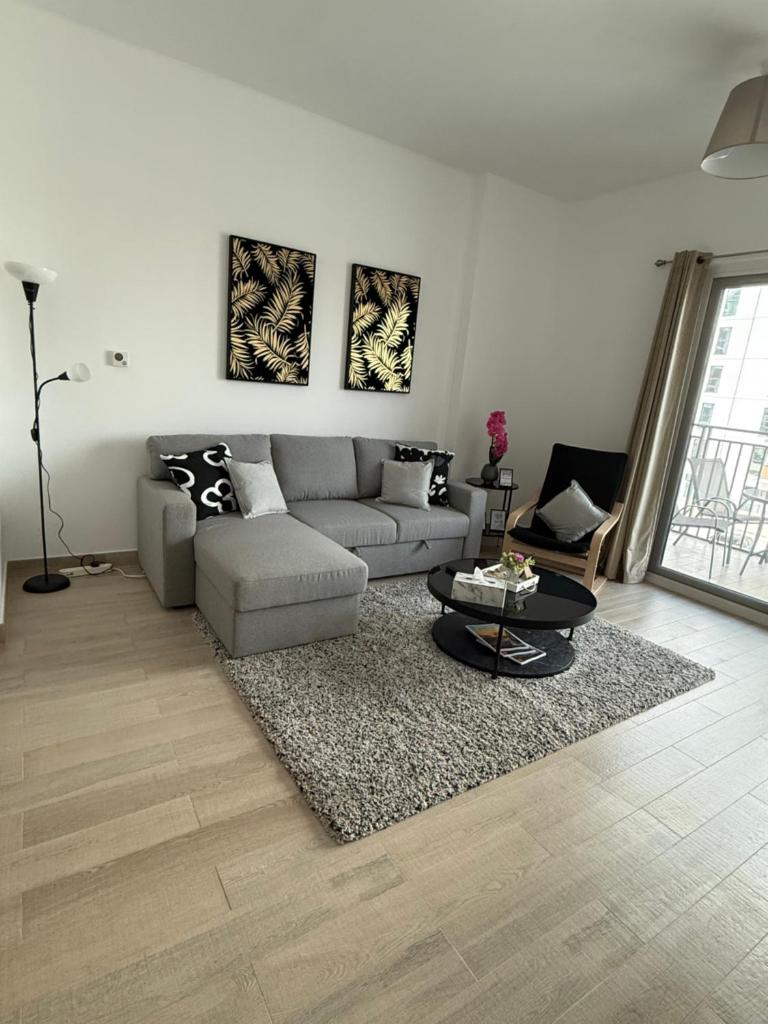 Orchid 1BR Waters Edge Canal View Theme Parks Yas