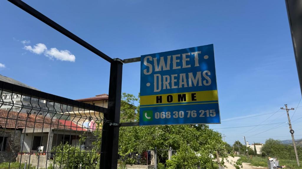 Sweet Dreams Apartment photo 2