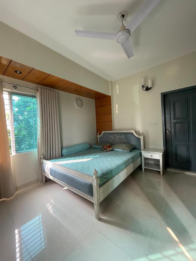 Entire apartment in Gulshan area