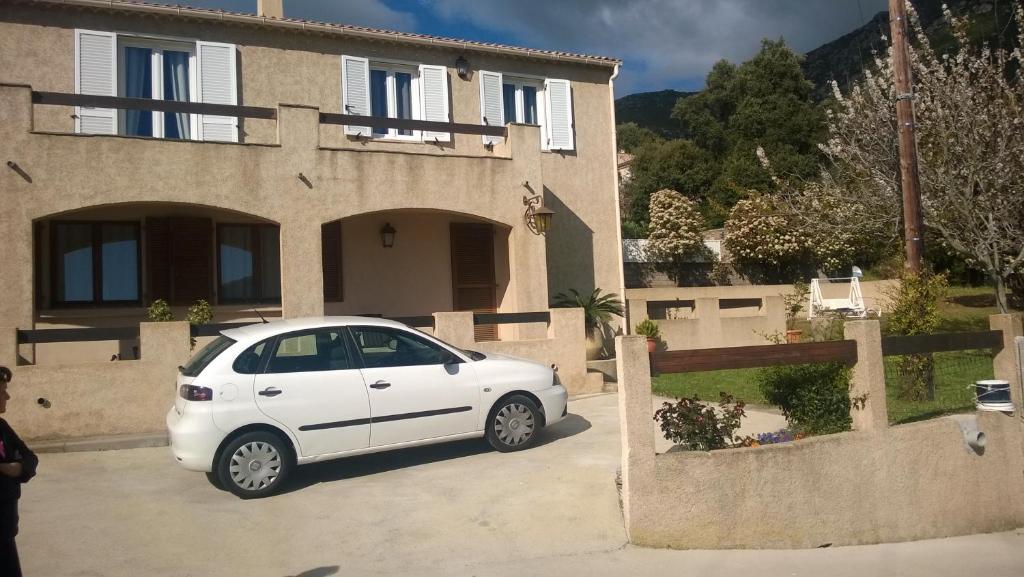 Bas de Villa chez Mr.Girolami Dominique photo 2