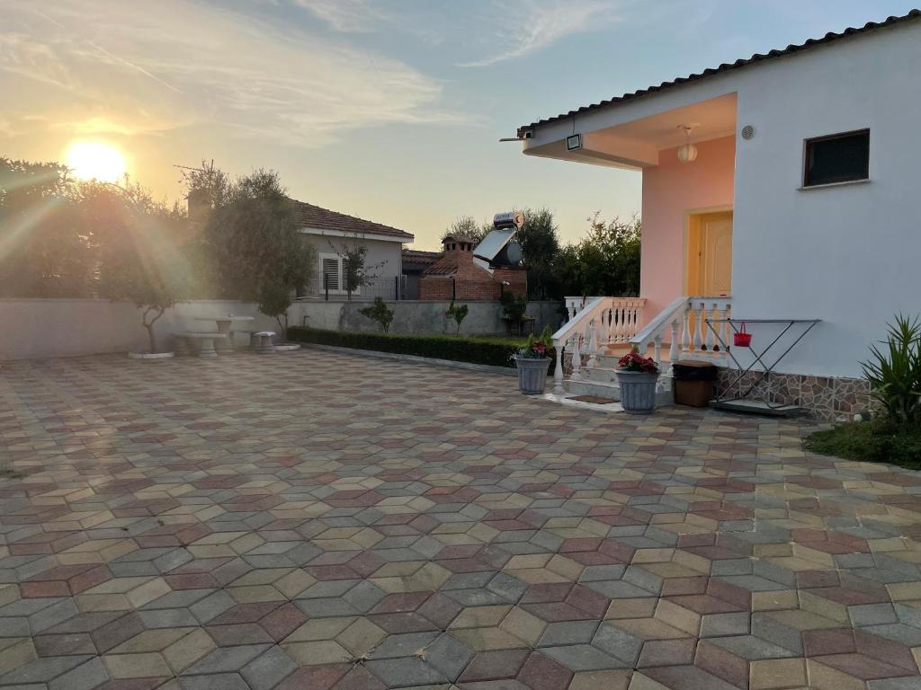 Star House photo 1