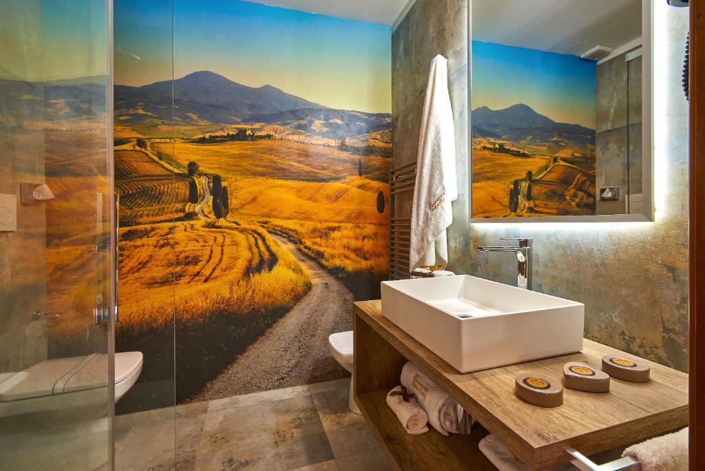 Casanova - Panoramic Rooms and Suites - Tap to explore photos