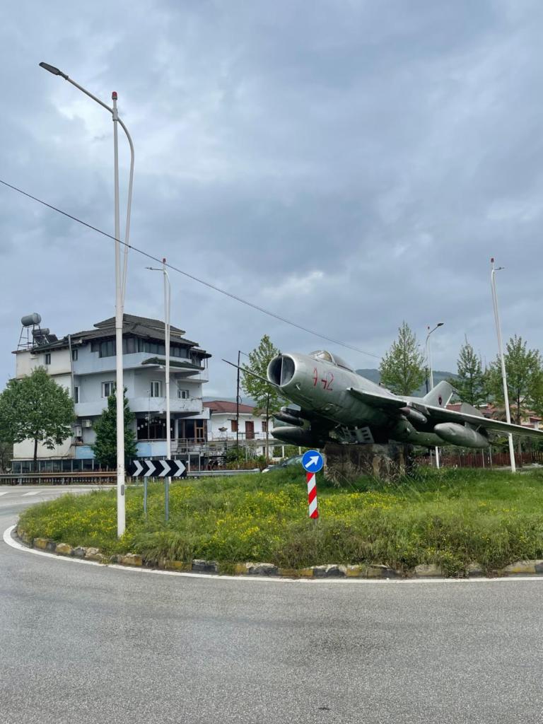 Guesthouse Airbase photo 1