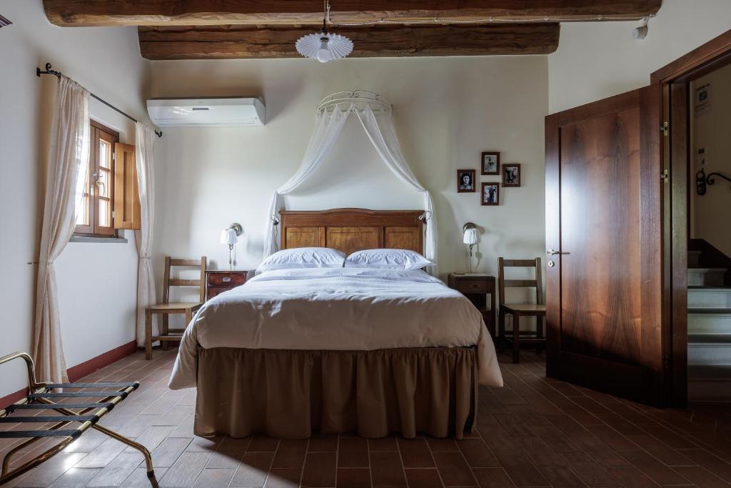 B&B Hotel La Piana - Tap to explore photos